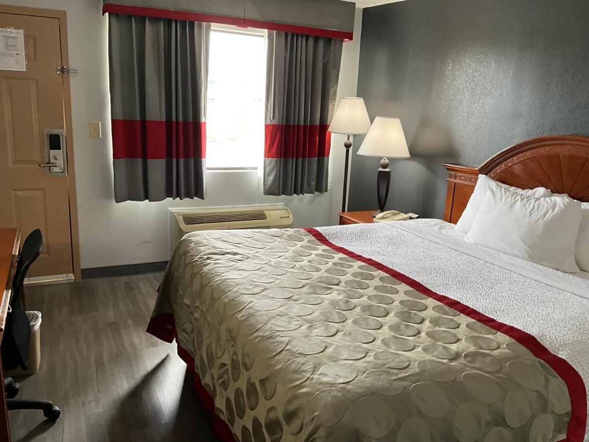 Hotel Ramada By Wyndham Macon Zewnętrze zdjęcie