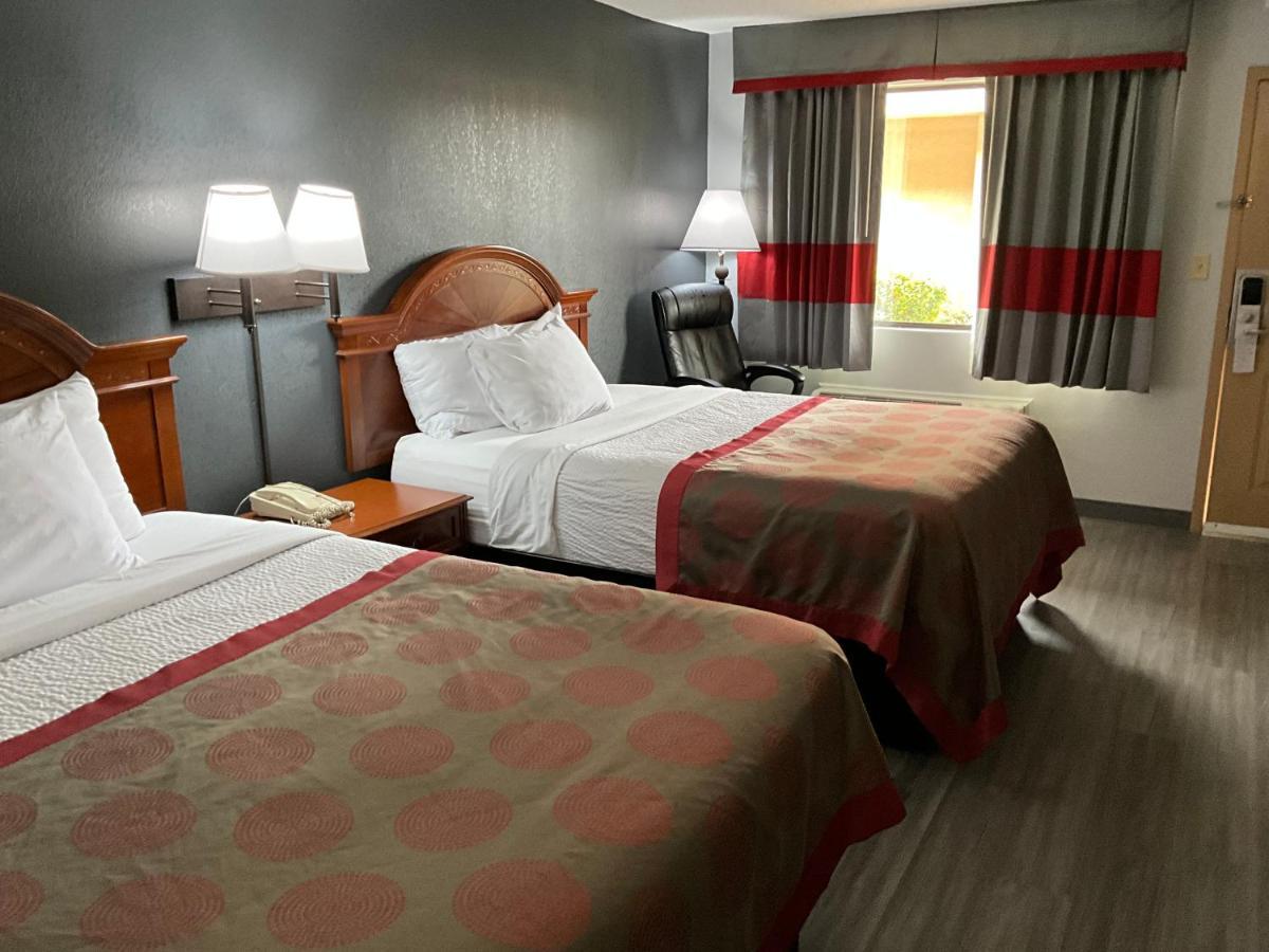 Hotel Ramada By Wyndham Macon Zewnętrze zdjęcie